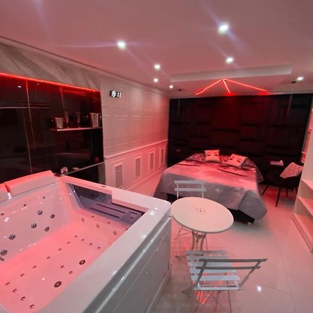Samm B&B Porta San Gennaro Наполи Екстериор снимка